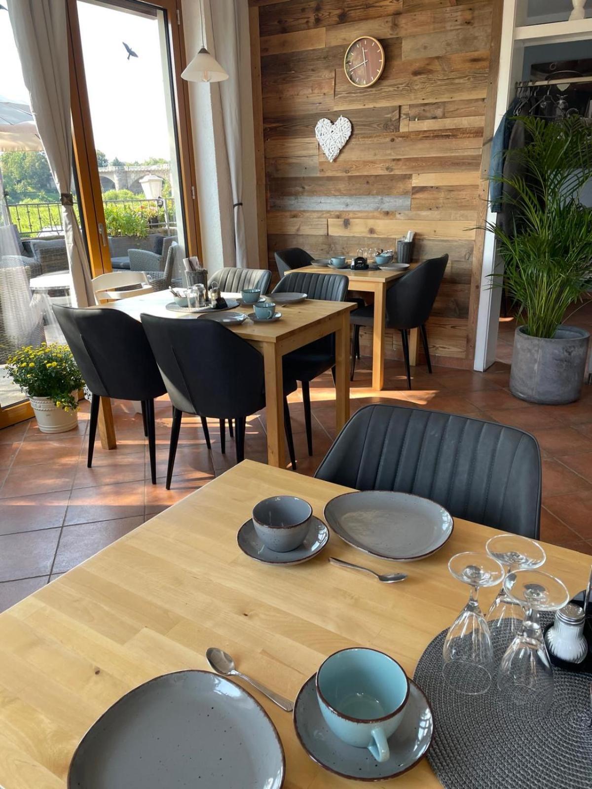 Elbpension & Ferienwohnung Saechsische Schweiz Pirna Exterior foto